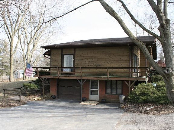 4th image of 5014 Lorton Ave