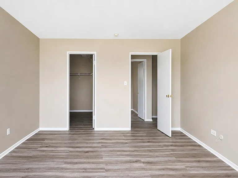 1500 Robin Cir #418 — Photo 6