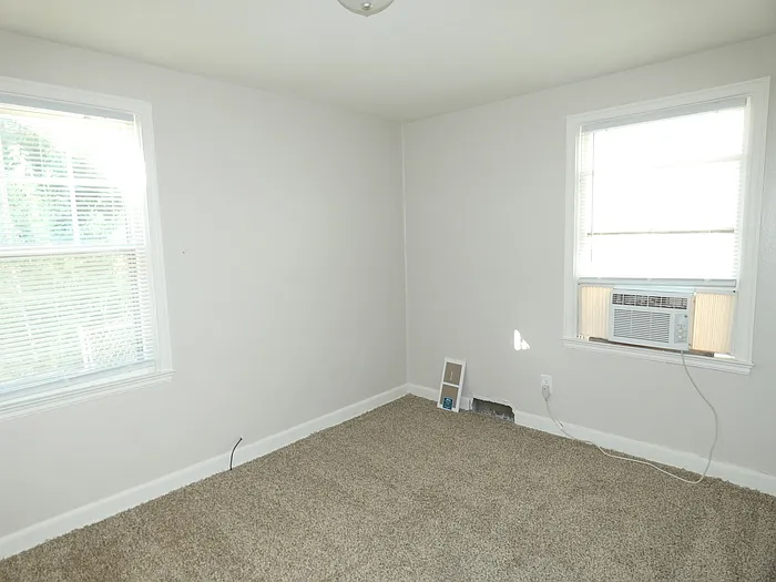 317 E 28th Ave — Photo 15
