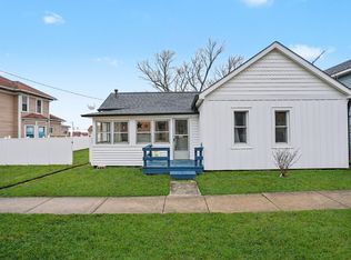 205 E Taylor St, Grant Park, IL