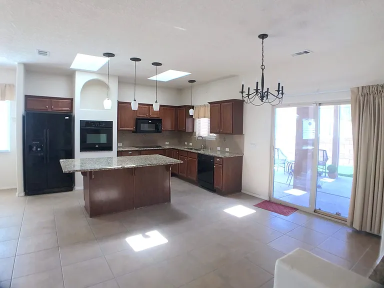 815 Desert Marigold Ct — Photo 5