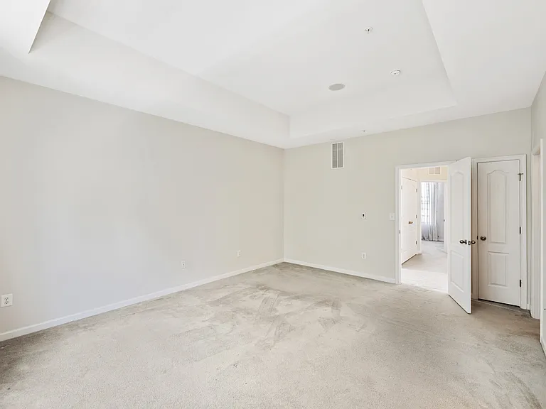 4901 Forest Pines Dr — Photo 20
