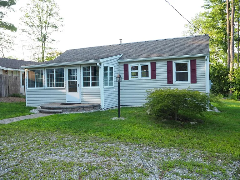 Sandy Beach Rd — Photo 9