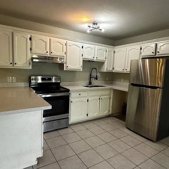 1802 Oasis Dr #206 — Photo 2