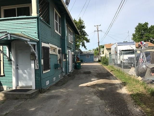 2nd image of 719 N Sierra Nevada St