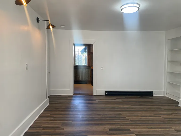 124 Washington St #3 — Photo 8