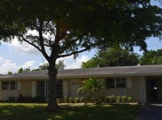 4880 NW 5th Ct, Plantation, FL 33317