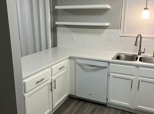 2406 Alabama St UNIT 8B, Lawrence, KS 66046