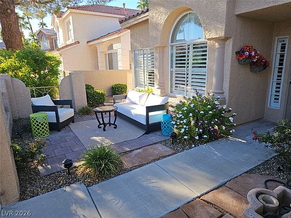 4th image of 7908 Waterfalls Ave