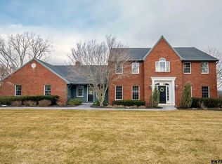 81 Miller Rd, Latham, NY 12110