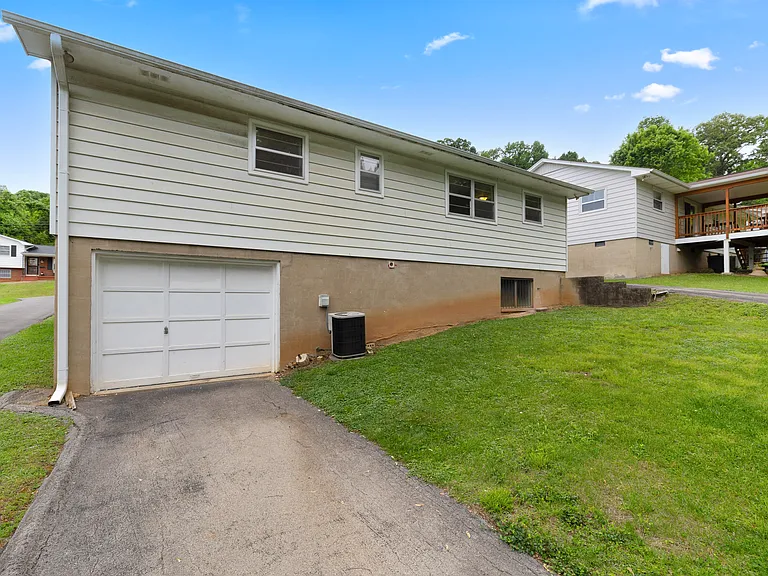 Garage in Basement