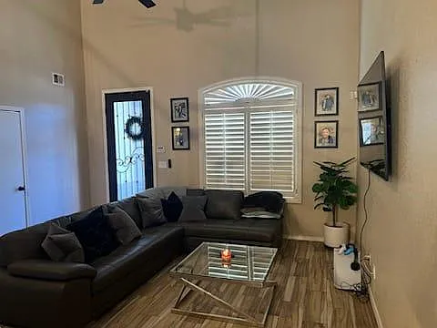 2206 Lisa Sherr St — Photo 3