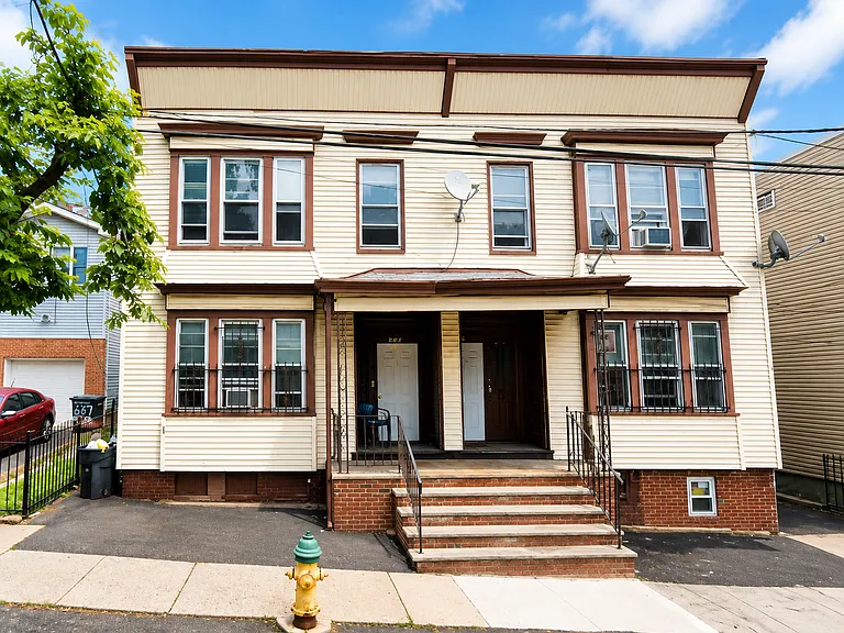 233 Rose St — Photo 5