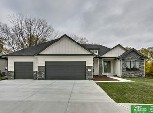 11023 S 175th St, Omaha, NE 68136