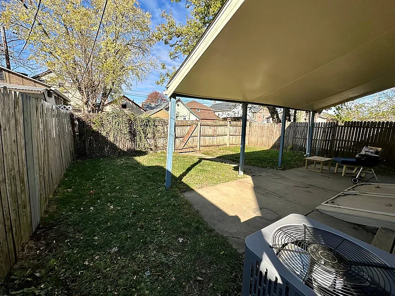 509 Adams St #509 — Photo 32