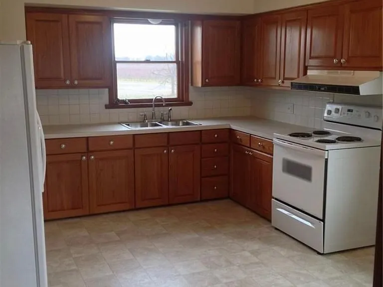 7331 Chestnut Ridge Rd — Photo 4