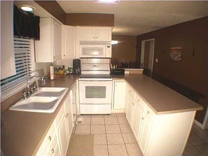 5th image of 8315 Kricklewood Ct