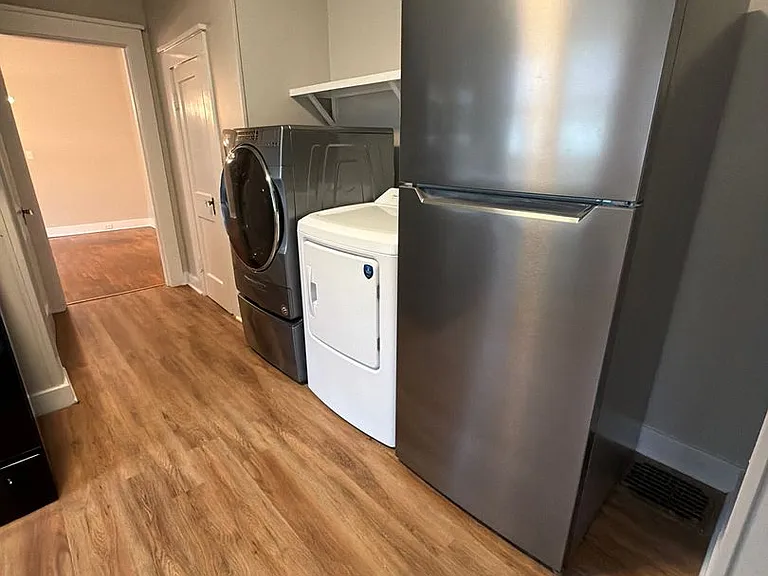 150 Crescent Ave — Photo 9