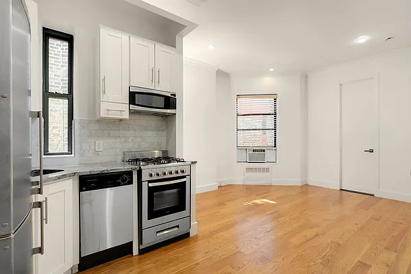 Rented by Compass | media 16