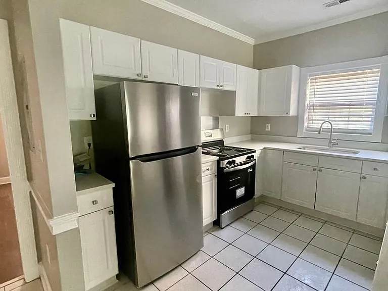 9041 Meadow Vista Rd — Photo 5