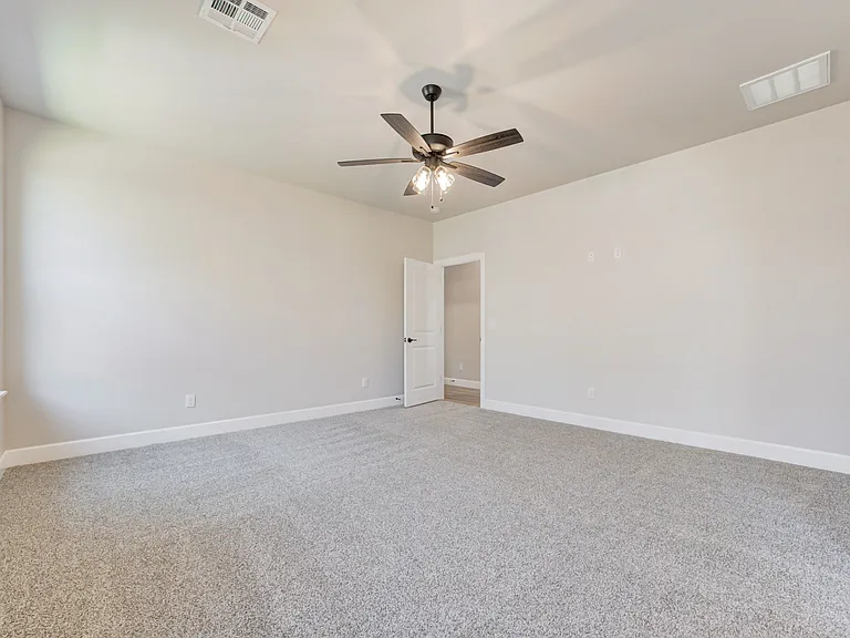 10421 SW 51st St — Photo 23