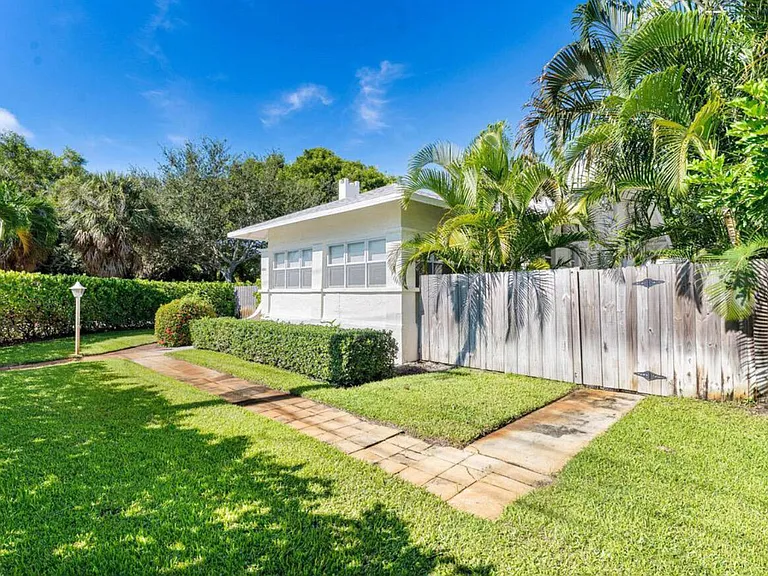 5301 N Flagler Dr — Photo 44