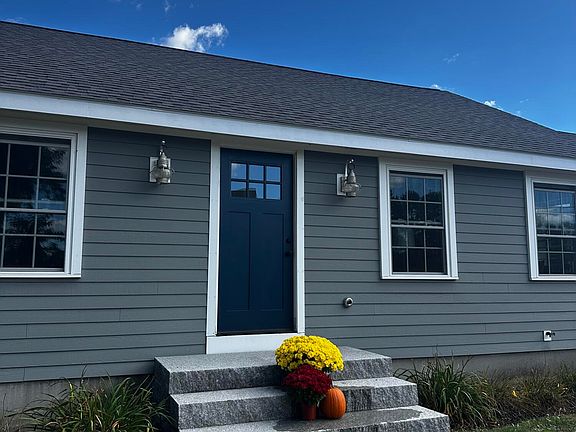 3rd image of 16 Marsh View Avenue
