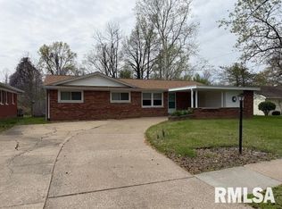804 S Emerald Ln, Carbondale, IL 62901