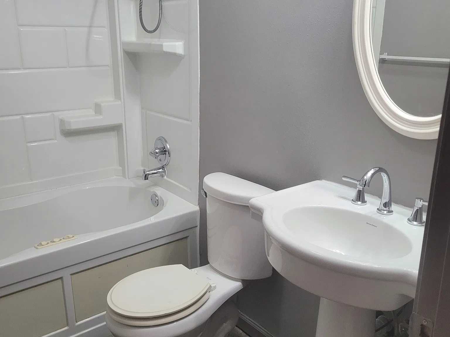 3 bed, 1300 sqft, $1,500 — Photo 3