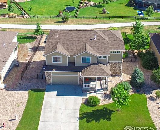 3rd image of 2050 Bayfront Dr