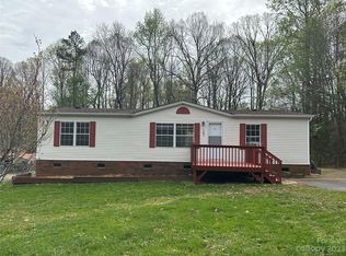 3285 Bendwood Rd, Newton, NC 28658