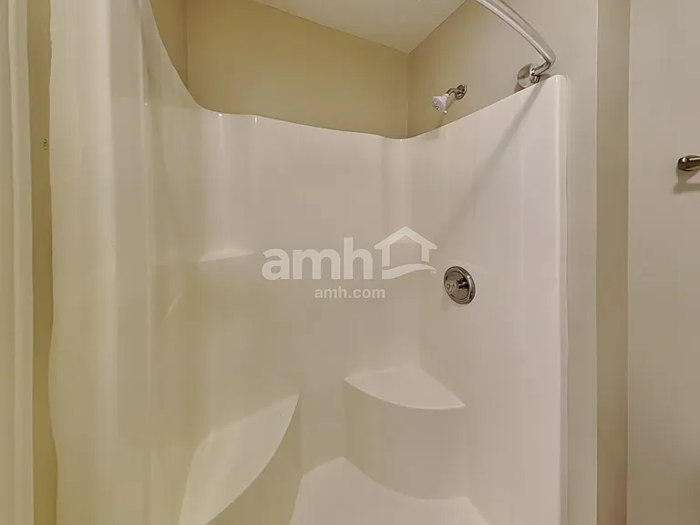 4906 Bixby Ridge Dr E — Photo 16