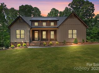 2943 Sparrow Springs Rd, Gastonia, NC 28052