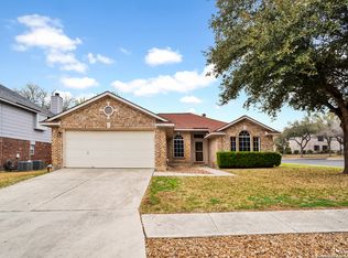 1032 Sandy Ridge Cir, Schertz, TX 78154