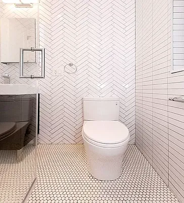 Rented by Avenues Real Estate | media 18