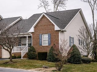 464 Hickory Grove Cir, Harrisonburg, VA 22801
