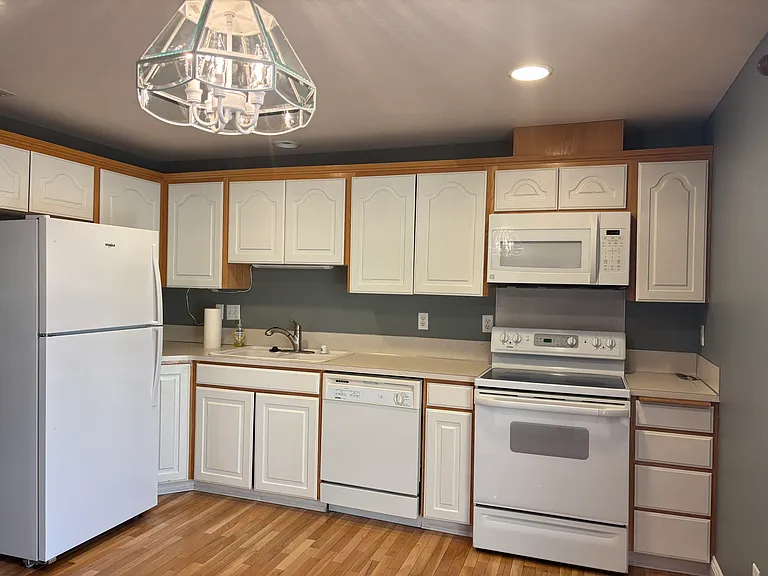 5416 Koufax Ln — Photo 8