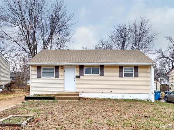 419 Cameron Rd, Saint Louis, MO 63137