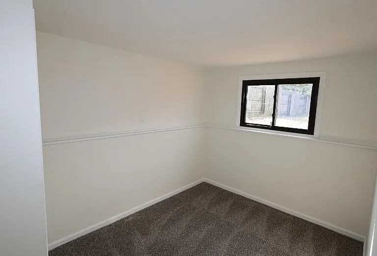 1845 Hass Dr — Photo 9