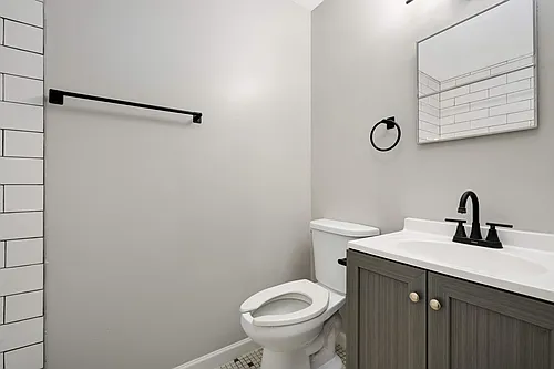 3115 Aldrich Ave S #202 Photo 1