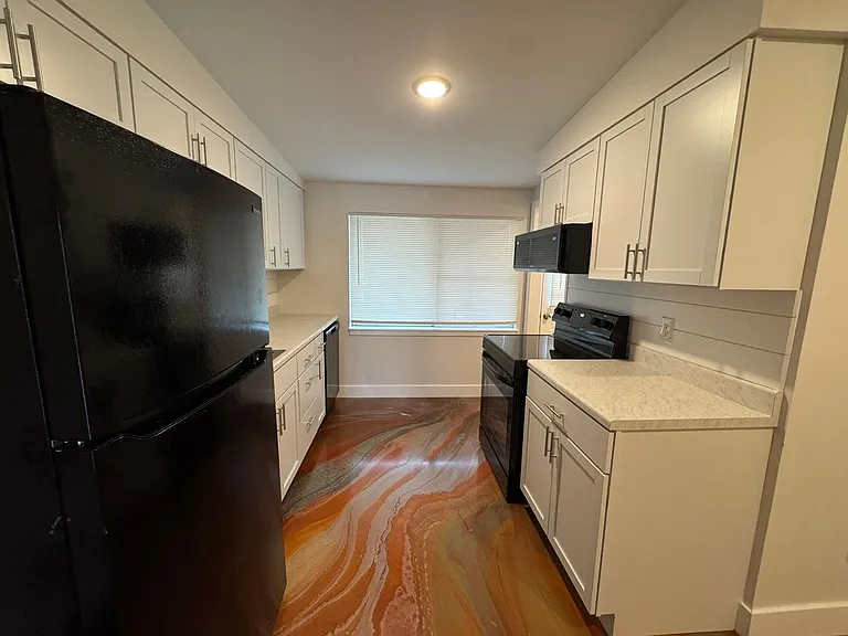 Library Place Apartments — Photo 101