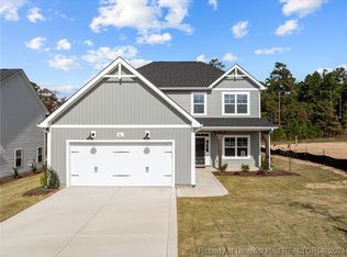 201 Rough Ridge Trl, Aberdeen, NC 28315
