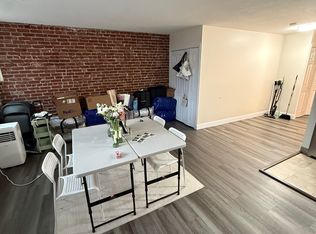 1088 Boylston St #15, Boston, MA 02215