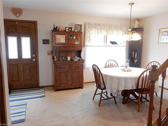 4th image of 4272 Alpine Hill Ct