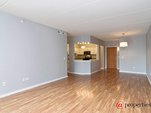 Living Room / Dining Room