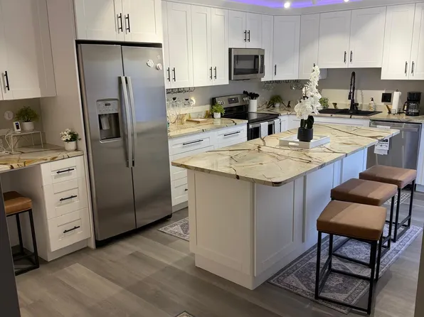 2949 SW 22nd Cir #27A, Delray Beach, FL 33445