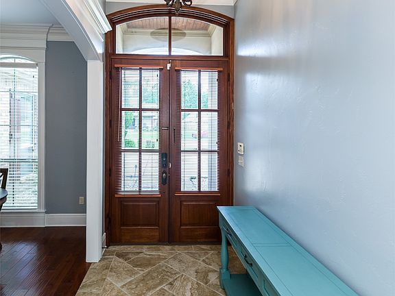 4th image of 1914 Highpoint Pl