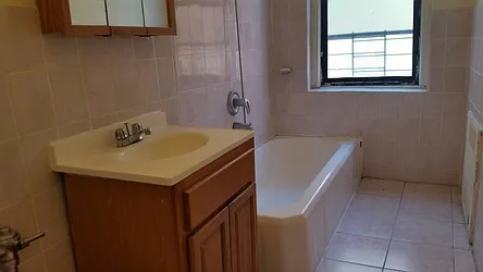 Rented by Lang Realty LLC