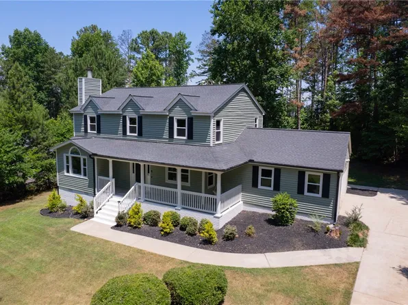 1520 Enterprise Ln, Seneca, SC 29672