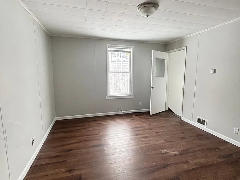 149 River St — Photo 7